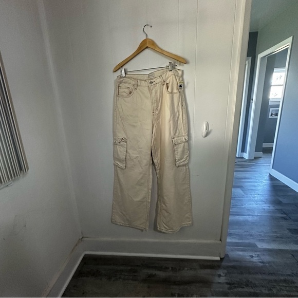 PacSun Cream Wide Leg Cargo Jeans - Picture 1 of 4